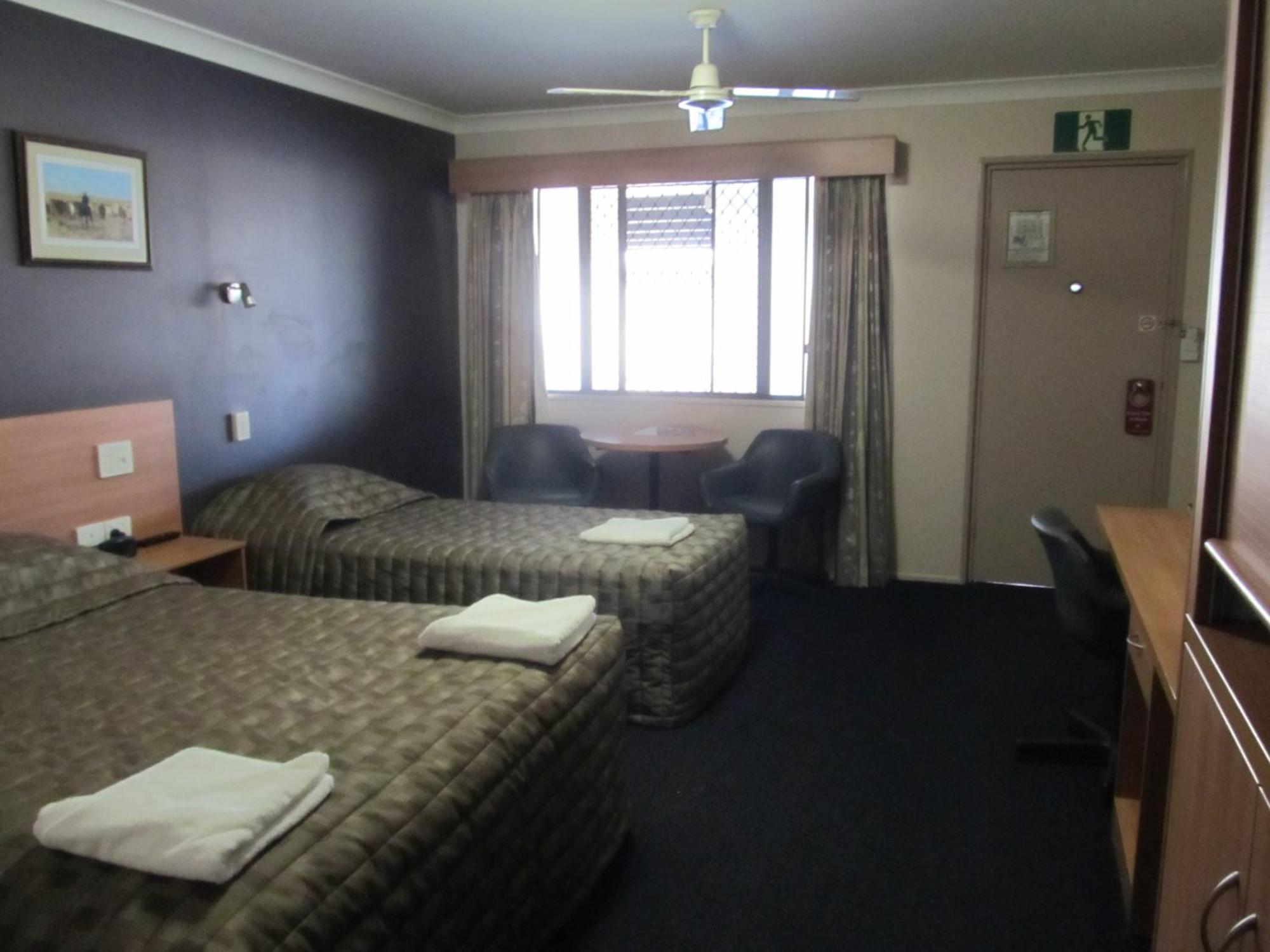 Sunpalms Motel 록햄프턴 객실 사진